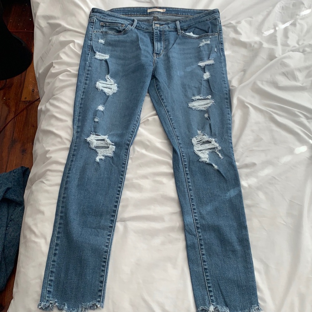 711 | skinny | 32 | Levi’s